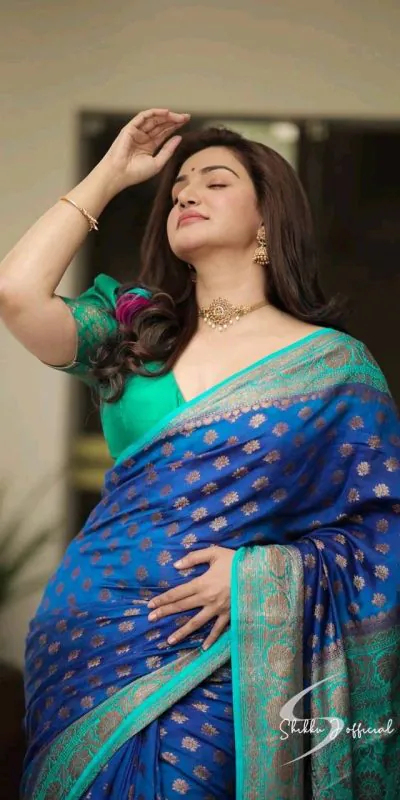 KP 5012 Royal Blue Color Soft Lichi Silk Cloth Beautiful Rich Pallu Saree Casual, Party Wear, Wedding, Events Etc.   Expected Delivery 4-6 Working Days @ 1499 | Bollywood Sarees, Creative Sarees, Designer Sarees, Embroidered Sarees, Ethnic Saree, Modern Digital sarees, Party Wear Sarees, Sarees