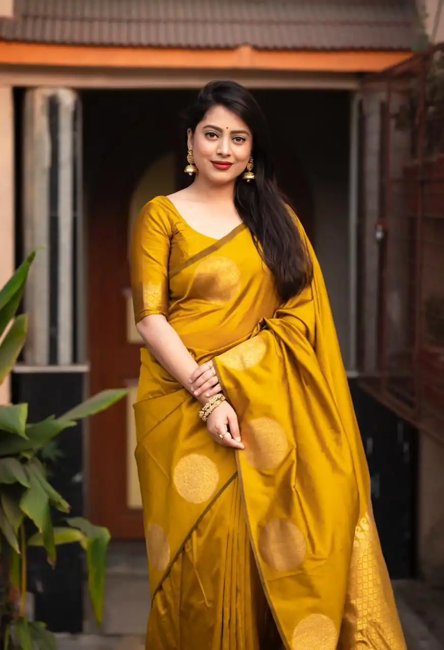 KP 5062 Mastered Gold Color Soft Lichi Silk Cloth Rich Pallu Work Saree Casual, Party Wear, Wedding, Events Etc.   Expected Delivery 4-6 Working Days @ 1299/- | Creative Sarees, Embroidered Sarees, Bollywood Sarees, Designer Sarees, Ethnic Saree, Modern Digital sarees, Party Wear Sarees, Sarees