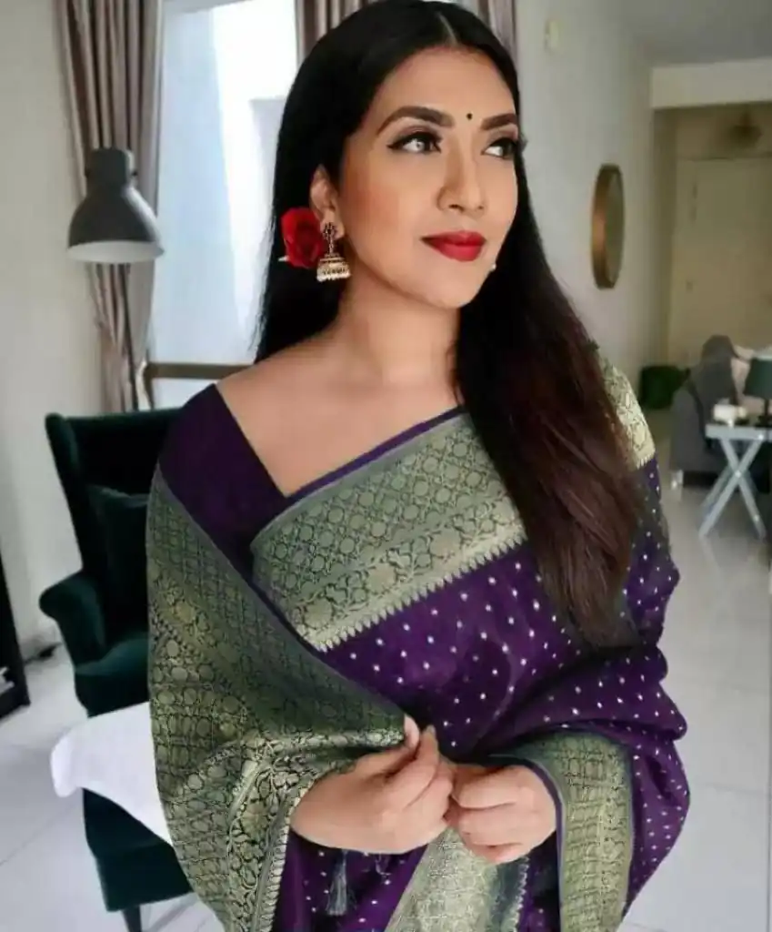 KP 4012 Violet Color Soft Lichi Silk Cloth Beautiful Rich Pallu Saree Casual, Party Wear, Wedding, Events Etc.   Expected Delivery 4-6 Working Days @ 1349 | Embroidered Sarees, Bollywood Sarees, Creative Sarees, Designer Sarees, Ethnic Saree, Modern Digital sarees, Party Wear Sarees, Sarees