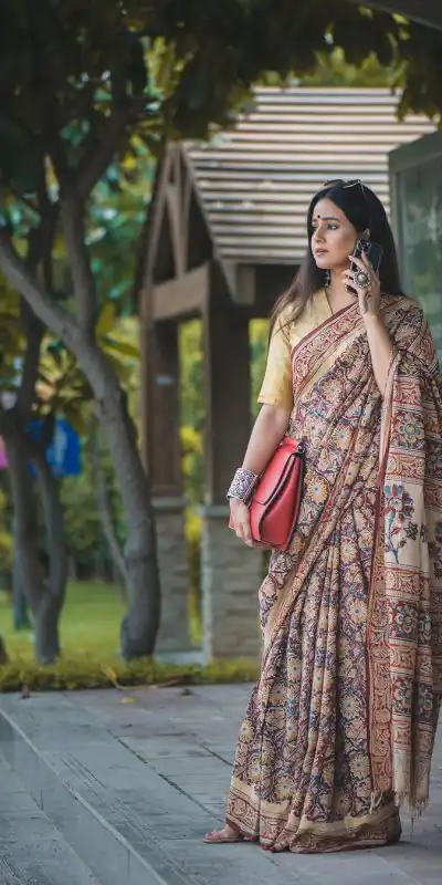 NT 560 Cream Color Plain Linen Digital Printed All Over Saree Events Casual Wedding Festive . Expected Delivery  4-6 Working Days @1449/- | Bollywood Sarees, Creative Sarees, Designer Sarees, Embroidered Sarees, Ethnic Saree, Modern Digital sarees, Party Wear Sarees, Sarees