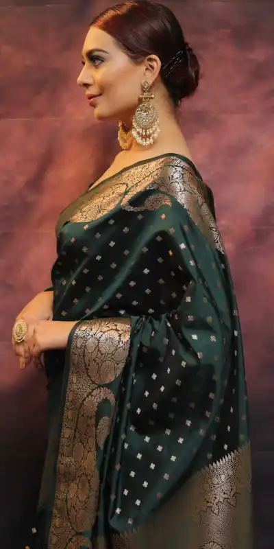 MS 443 Green Color Soft Lichi Silk Beautiful Rich Pallu All Over Saree Casual, Party Wear, Wedding, Events, Etc. Expected Delivery 4-6 Working Days 1399/- | Bollywood Sarees, Creative Sarees, Designer Sarees, Embroidered Sarees, Ethnic Saree, Modern Digital sarees, Party Wear Sarees, Sarees