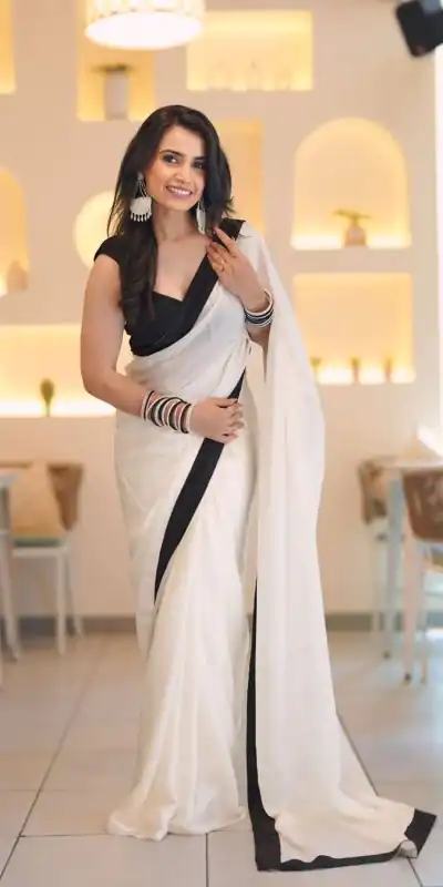JM Ankita Lokhande White Color Heavy Japan Satin Less Border Work Saree , Party Wear, Events, Festivals Expected Delivery 4-6 Working Days 1399 /- | Bollywood Sarees, Creative Sarees, Designer Sarees, Embroidered Sarees, Ethnic Saree, Modern Digital sarees, Party Wear Sarees, Sarees