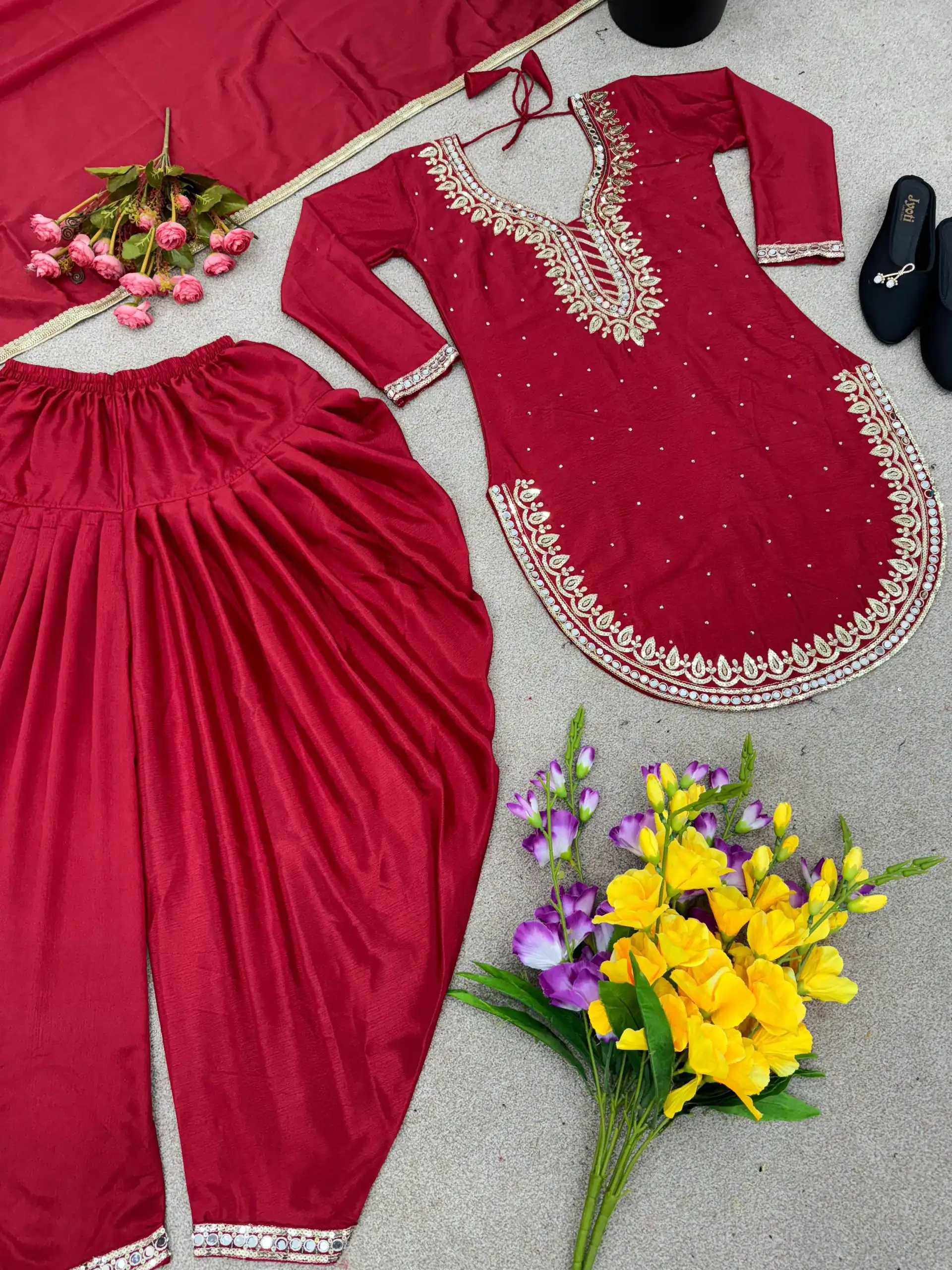 SRK 5138 Red Color Pure Chinnon Embroidery Diamond Salwar Suit Wedding, Party, Festive, Events Expected Delivery 4-6 Working Days @ 1949/- | Jump Suits, Casual Suits, Creative suits, Designer Suits, Palazzo Suits, Party Wear Suits, Patiala Suits, Salwar suit, Straight Suits