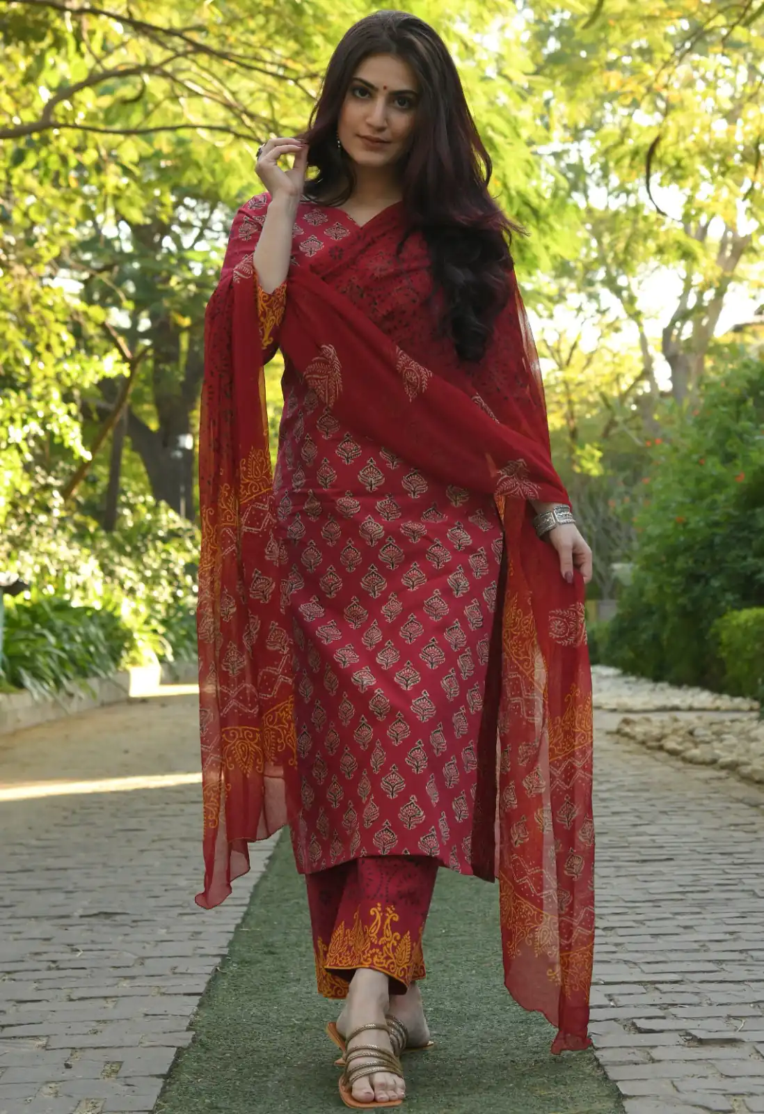 DDH BERRY MAROON Color Viscose Cotton Printed Work Salwar Suit Casual, Party, Wedding, Festive, Events Etc.  Expected Delivery 4-6 Working Days @1549/- | Casual Suits, Creative suits, Designer Suits, Palazzo Suits, Party Wear Suits, Patiala Suits, Salwar suit, Straight Suits