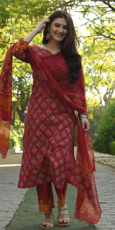 DDH BERRY MAROON Color Viscose Cotton Printed Work Salwar Suit Casual, Party, Wedding, Festive, Events Etc.  Expected Delivery 4-6 Working Days @1549/- | Casual Suits, Creative suits, Designer Suits, Palazzo Suits, Party Wear Suits, Patiala Suits, Salwar suit, Straight Suits