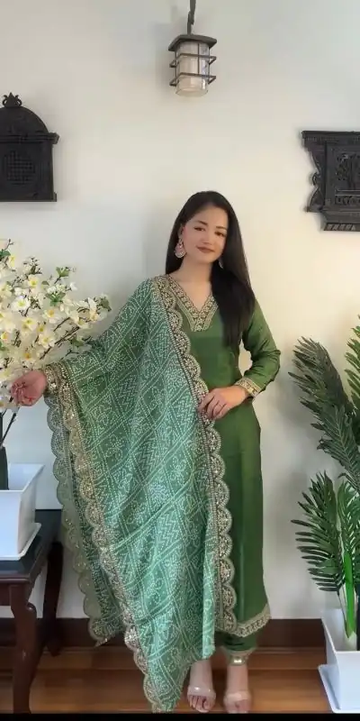 VLM 172 Green Color Rayon Embroidery Work Salwar Suit Wedding, Party, Festive, Events Etc.  Expected Delivery 4-6 Working Days @1999/-Only | Casual Suits, Creative suits, Designer Suits, Palazzo Suits, Party Wear Suits, Salwar suit, Straight Suits