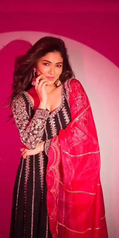 SSR 461 Black Color Chinon Silk Embroidery Sequence Salwar Suit Wedding, Party, Festive, Events Expected Delivery 4-6 Working Days @ 2249/- Only | Casual Suits, Creative suits, Designer Suits, Party Wear Suits, Salwar suit, Straight Suits