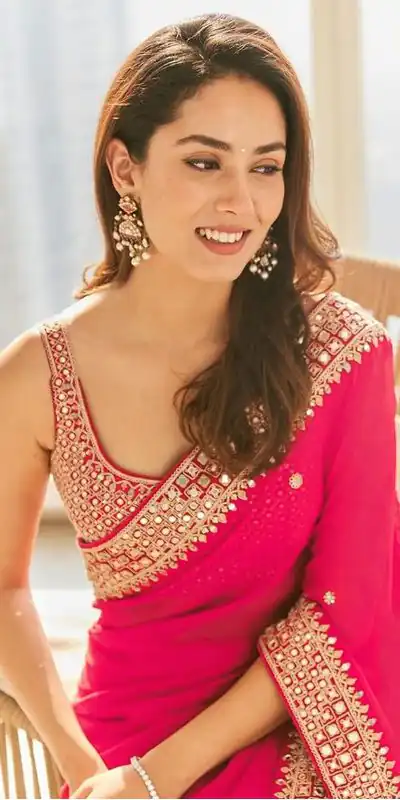 DS BT 381 Pink Color Georgette Dori Thread Sequence Work Saree Wedding, Party, Festive, Events Expected Delivery 4-6 Working Days @ 1699/- | Bollywood Sarees, Creative Sarees, Designer Sarees, Embroidered Sarees, Ethnic Saree, Modern Digital sarees, Party Wear Sarees, Sarees