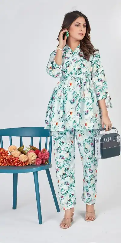 INLI 1001 Green Color Soft Poly Linen Print Work Kurti Casual, Wedding, Party, Festive, Events Expected Delivery 4-6 Working Days @1699 | Bollywood Kurti, Creative Kurtis, Designer Kurti, Kurti, Party Wear Kurti, Selfie Kurti