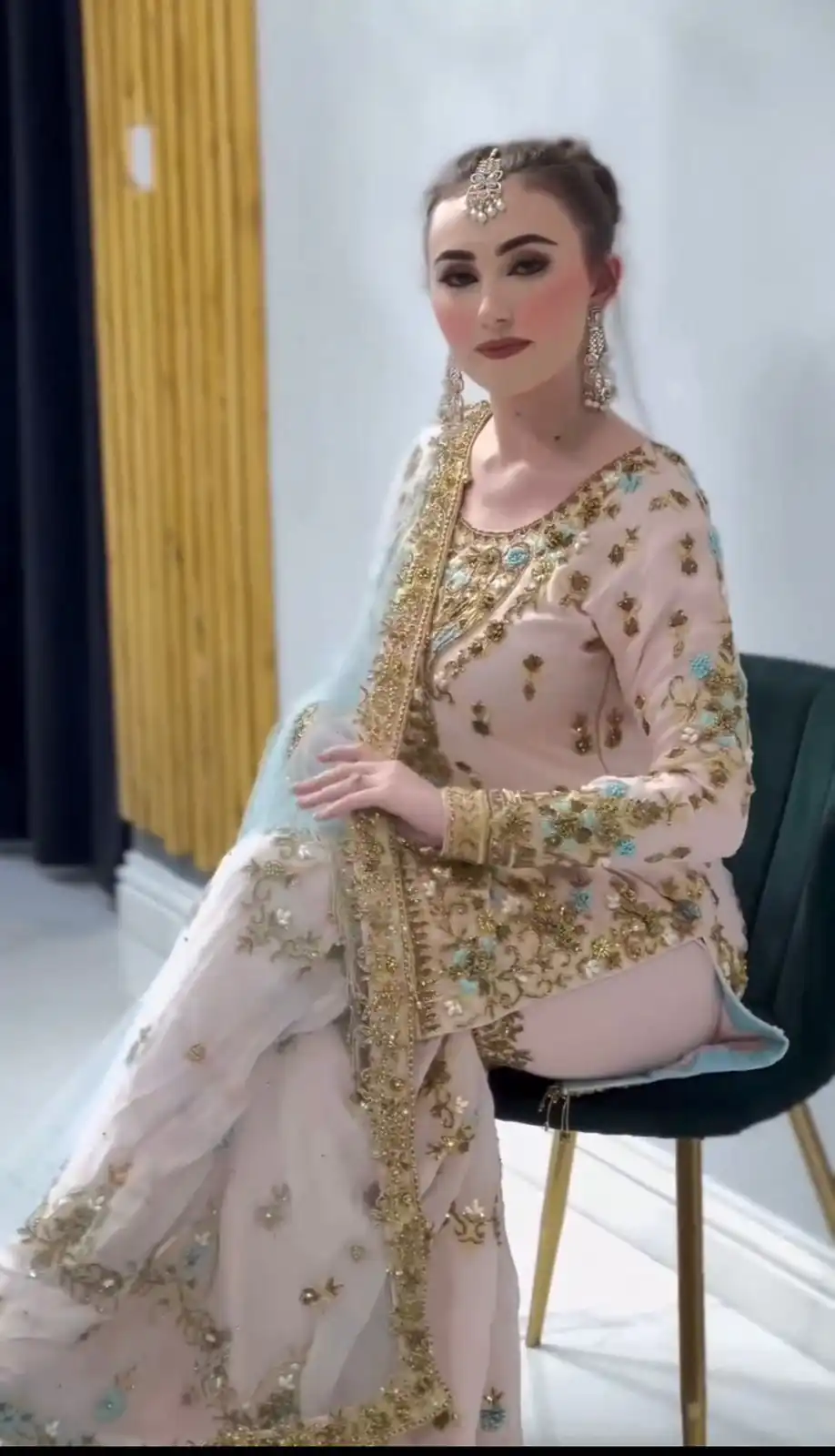 VLM 170 Baby Pink color Foix Georgette Embroidery Salwar Suit Casual, Wedding, Party, Festive, Events . Expected Delivery  4-6 Working Days @2199/- | Casual Suits, Jump Suits, Creative suits, Designer Suits, Palazzo Suits, Party Wear Suits, Patiala Suits, Salwar suit, Straight Suits