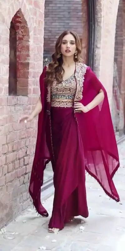 ST 1031 Purple Color Georgette Embroidery Work Lehenga Choli Koti Casual, Wedding, Party, Festive, Events Etc. Expected Delivery 4-6 Working Days @1849/- | Bollywood Lehenga, Creative Lehenga, Designer Lehenga, Embroidered Lehenga, Lehenga, Party Wear Lehenga