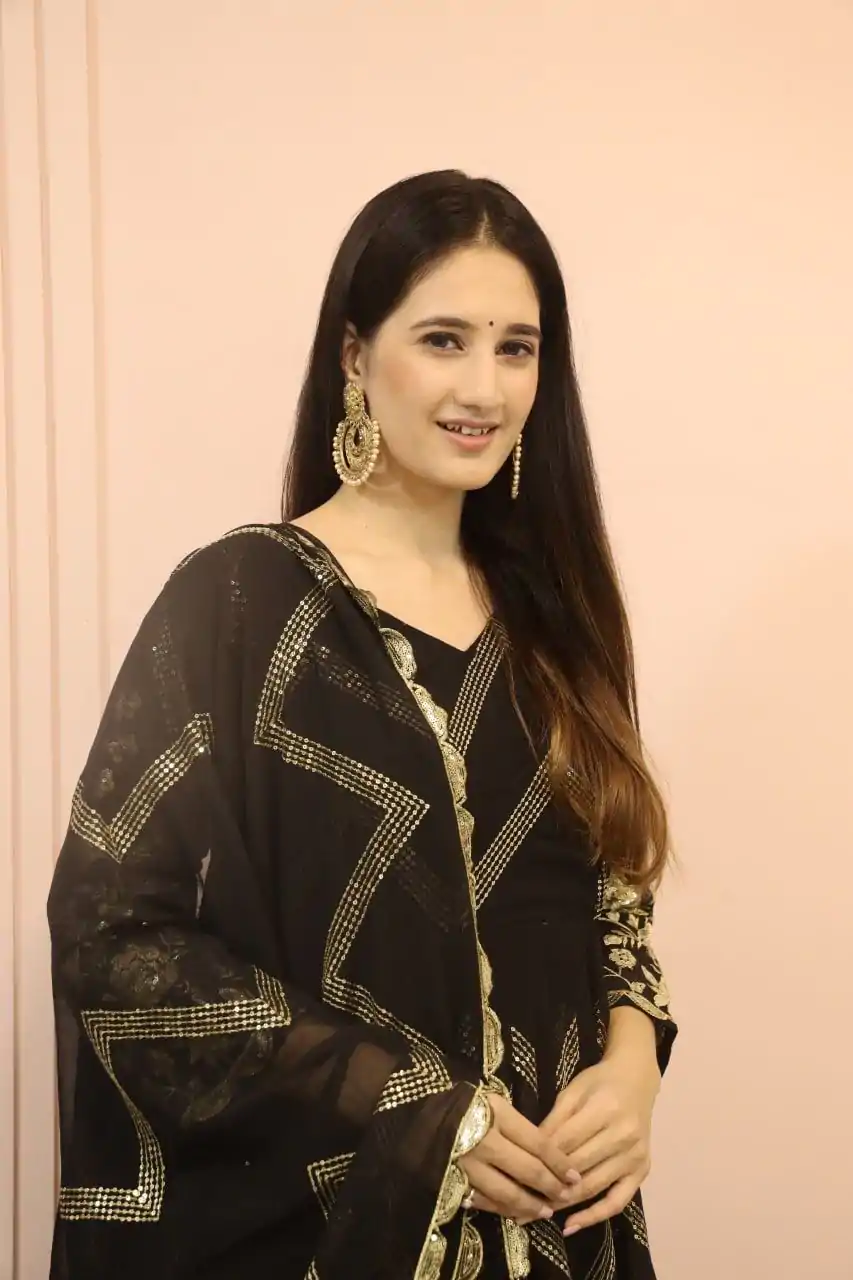 DC G51 Black Color Georgette Sequence Embroidery Gown Casual, Wedding, Party, Festive, Events Etc. Expected Delivery 4-6 Working Days @2099/- | Bollywood Gowns, Creative Gowns, Designer Gowns, Embroidered Gowns, Gowns, Saree Materials