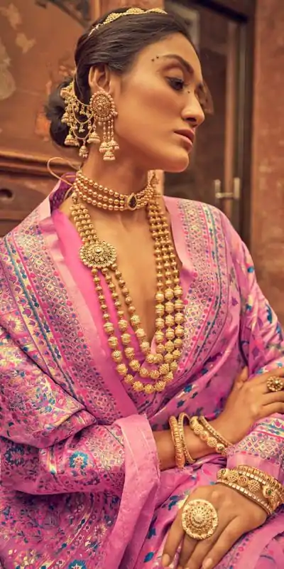 DDF 502 Pink Color Kashmiri Running Thread Zari Work Saree Casual, Party Wear, Events, Festivals Etc. Expected Delivery 4-6 Working Days 2399/- | Bollywood Sarees, Creative Sarees, Designer Sarees, Embroidered Sarees, Ethnic Saree, Modern Digital sarees, Party Wear Sarees, Sarees