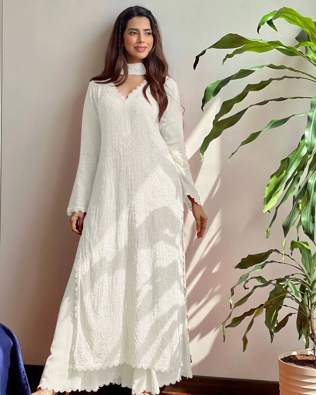 BE 170 White Color Georgette Thread Embroidery Salwar Suit Wedding, Party, Festive events, etc.  Expected Delivery  4-6 Working Days @1999/- | Casual Suits, Creative suits, Designer Suits, Palazzo Suits, Party Wear Suits, Patiala Suits, Salwar suit, Straight Suits