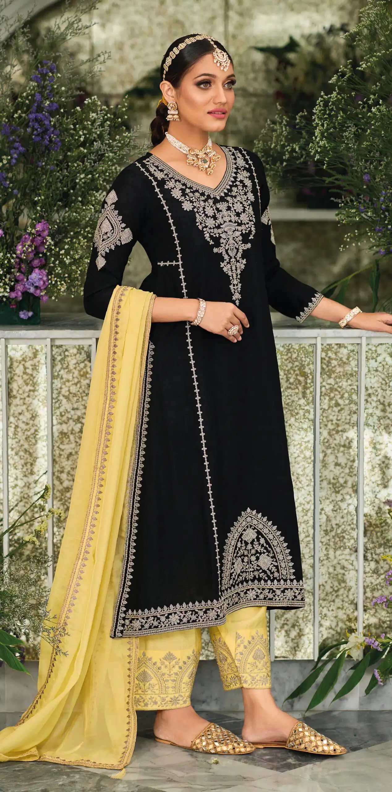 KF 1635 Black  Top : Georgette Chine Stitched Work Salwar Suit Wedding, Party, Festive, Events Etc.  Expected Delivery 4-6 Working Days @2049/-Only | Casual Suits, Creative suits, Designer Suits, Palazzo Suits, Party Wear Suits, Salwar suit, Straight Suits
