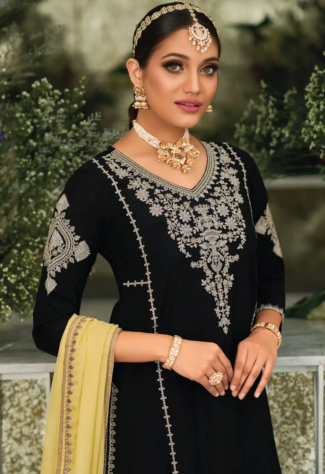 KF 1635 Black  Top : Georgette Chine Stitched Work Salwar Suit Wedding, Party, Festive, Events Etc.  Expected Delivery 4-6 Working Days @2049/-Only | Casual Suits, Creative suits, Designer Suits, Palazzo Suits, Party Wear Suits, Salwar suit, Straight Suits