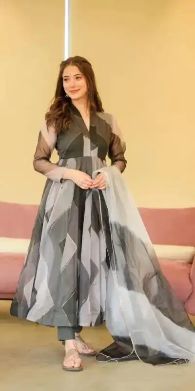 RTC 5517 Black Color Tabby Silk Organza Digital Printed Salwar Suit Wedding, Party, Festive, Events Etc. Expected Delivery 4-6 Working Days @2099/- | Jump Suits, Casual Suits, Creative suits, Designer Suits, Palazzo Suits, Party Wear Suits, Patiala Suits, Salwar suit, Straight Suits