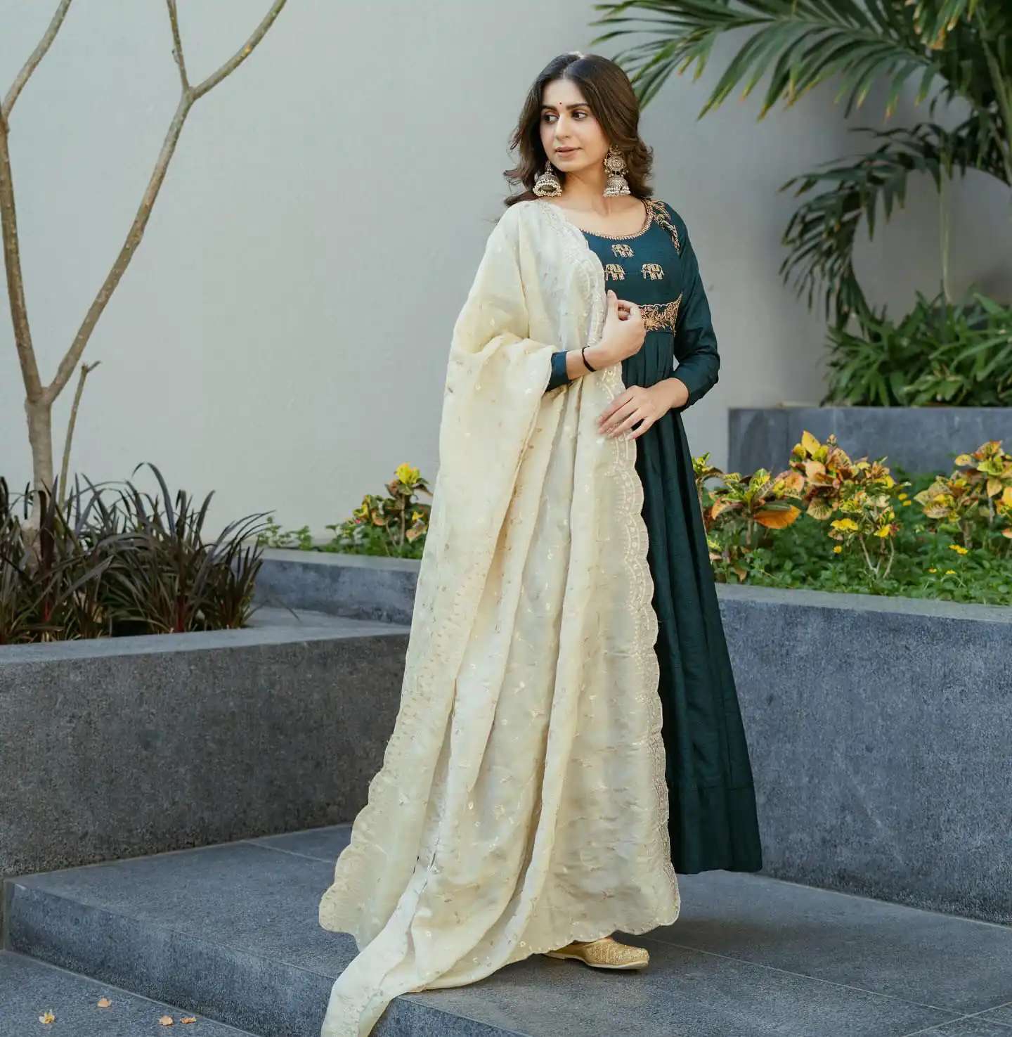 KD 1450 Blue Color Fhantom Silk Thread Work Salwar Suit Casual, Party, Wedding, Festive, Events Etc.  Expected Delivery 4-6 Working Days @1899/- | Jump Suits, Casual Suits, Creative suits, Designer Suits, Palazzo Suits, Party Wear Suits, Patiala Suits, Salwar suit, Straight Suits
