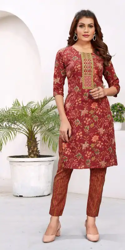 INLI Samaira Red Color Heavy Cambric Cotton Print Embroidery Work Kurti Casual, Wedding, Party, Festive, Events . Expected Delivery 4-6 Working Days @1499 | Bollywood Kurti, Creative Kurtis, Designer Kurti, Kurti, Party Wear Kurti, Selfie Kurti