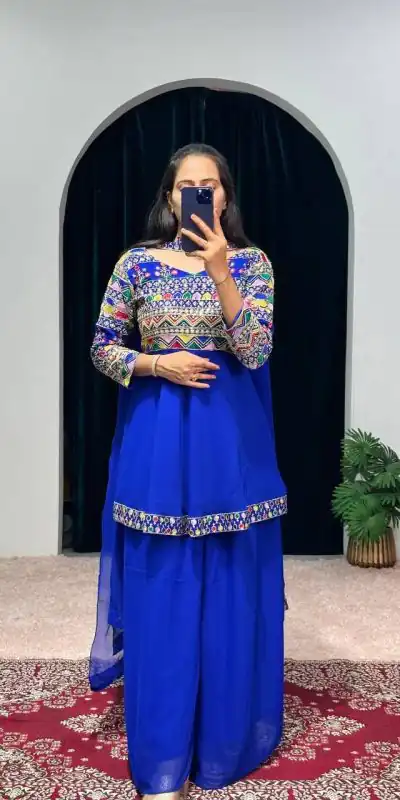 ST 1048 Royal Blue Color Georgette Heavy Embroidery Salwar Suit Casual, Wedding, Party, Festive, Events Etc. Expected Delivery 4-6 Working Days @2179/- | Jump Suits, Casual Suits, Creative suits, Designer Suits, Palazzo Suits, Party Wear Suits, Patiala Suits, Salwar suit, Straight Suits