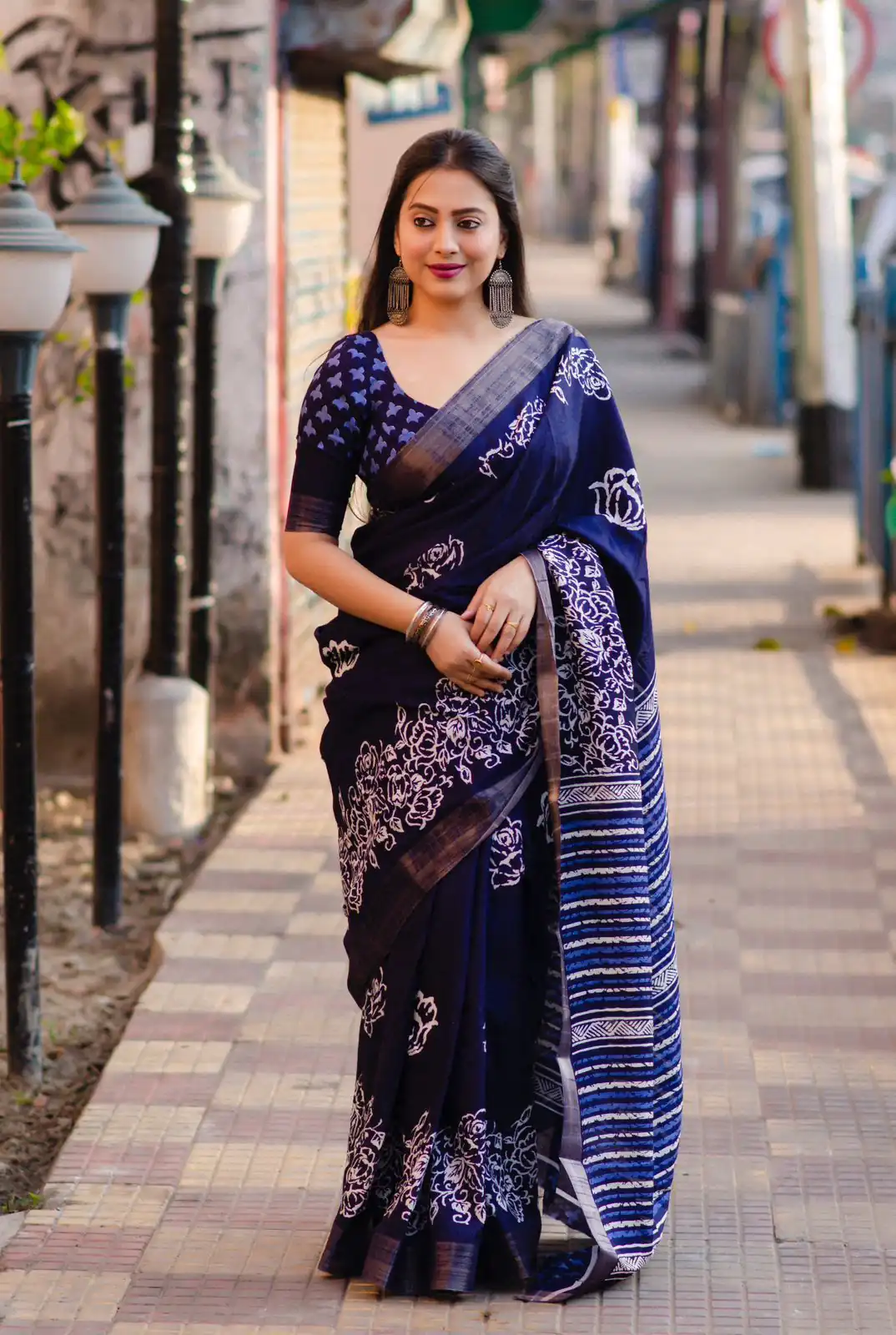 NT 493 Blue Color Plain Linen Digital Printed All Over Saree Events Casual Wedding Festive . Expected Delivery  4-6 Working Days @1449/- | Bollywood Sarees, Creative Sarees, Designer Sarees, Embroidered Sarees, Ethnic Saree, Modern Digital sarees, Party Wear Sarees, Sarees