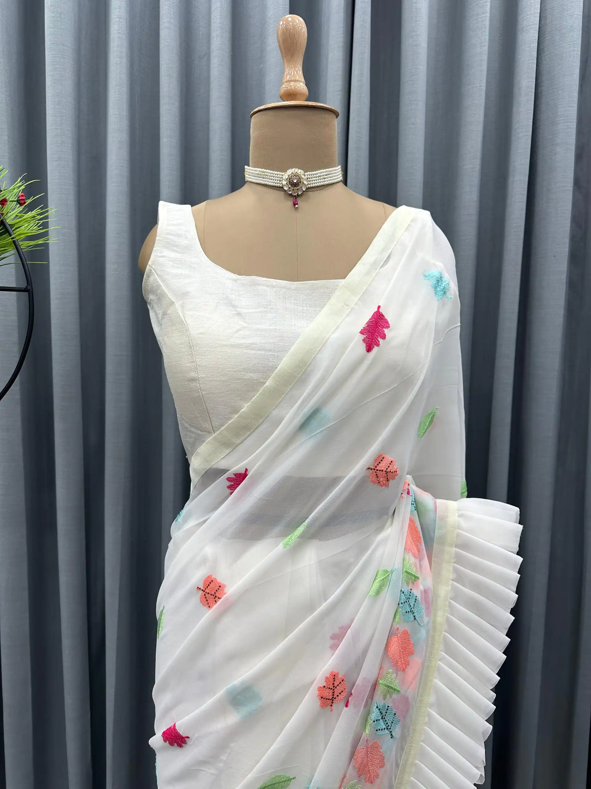 KD 390 White Color Faux Georgette Thread With Fancy Ruffle Saree Casual, Party, Wedding, Festive, Events Etc.  Expected Delivery  4-6 Working Days @1749/- | Bollywood Sarees, Creative Sarees, Designer Sarees, Embroidered Sarees, Ethnic Saree, Modern Digital sarees, Party Wear Sarees, Sarees