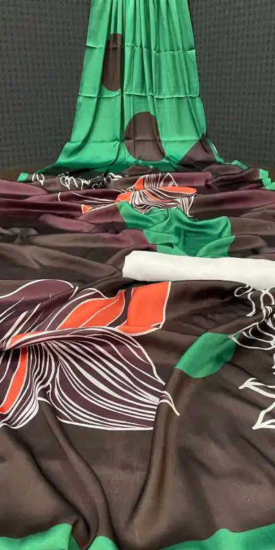 Veechis RUHI Green Color Heavy Devsena Soft Silk Beautiful Digital Printed Saree Casual, Party Festive, Events. Expected Delivery 4-6 Working Days @1499 | Bollywood Sarees, Creative Sarees, Designer Sarees, Embroidered Sarees, Modern Digital sarees, Party Wear Sarees, Sarees