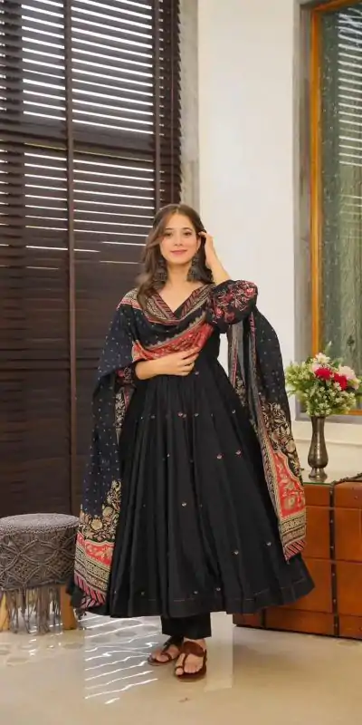 SRK 5171 Black Color Pure Chinnon Silk Embroidery Sequence Salwar Suit Wedding, Party, Festive, Events Expected Delivery 4-6 Working Days @ 1999/- | Casual Suits, Jump Suits, Creative suits, Designer Suits, Palazzo Suits, Party Wear Suits, Patiala Suits, Salwar suit, Straight Suits