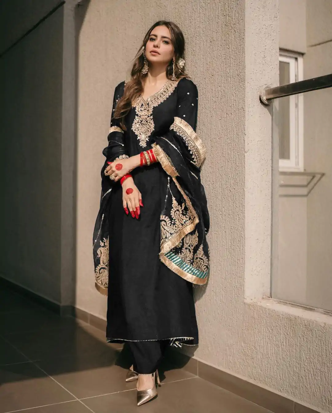 SRK 5153 Black Color Pure Chinnon Silk Embroidery Sequence Salwar Suit Wedding, Party, Festive, Events Expected Delivery 4-6 Working Days @ 1899/- | Casual Suits, Jump Suits, Creative suits, Designer Suits, Palazzo Suits, Party Wear Suits, Patiala Suits, Salwar suit, Straight Suits
