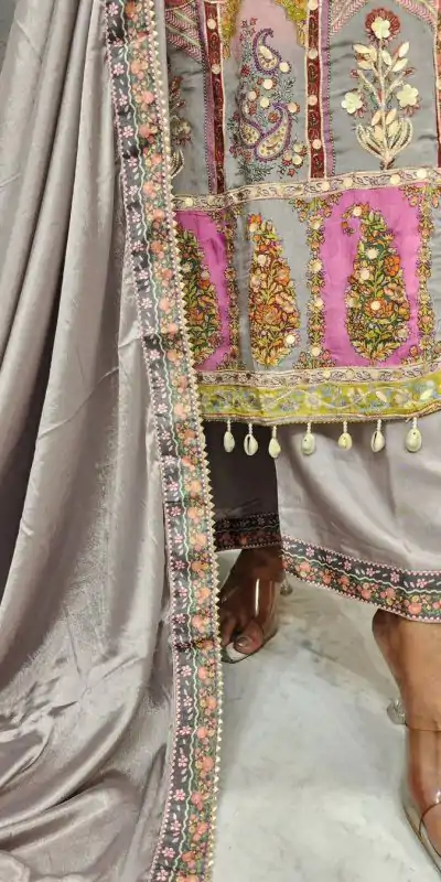 LG 1856 Grey color Maslin Printed And Coin Work Salwar Suit Casual, Wedding, Party, Festive, Events . Expected Delivery  4-6 Working Days @1899/- | Casual Suits, Creative suits, Designer Suits, Palazzo Suits, Party Wear Suits, Patiala Suits, Salwar suit, Straight Suits