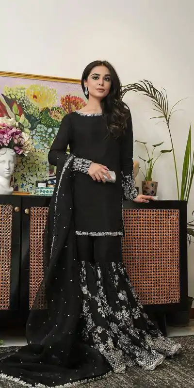 RTC 5718 Black Color Foix Georgette Thread Sequence Work Salwar Suit Wedding, Party, Festive, Events Etc. Expected Delivery 4-6 Working Days @2099/- | Casual Suits, Jump Suits, Creative suits, Designer Suits, Palazzo Suits, Party Wear Suits, Patiala Suits, Salwar suit, Straight Suits