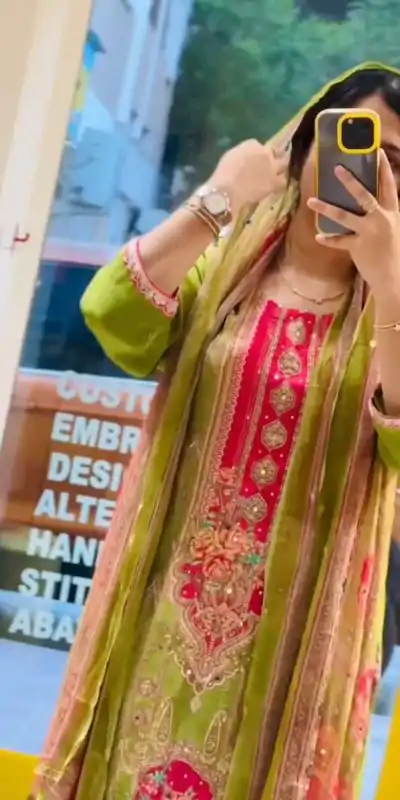 LG 1857 Green color Maslin Printed And Coin Work Salwar Suit Casual, Wedding, Party, Festive, Events . Expected Delivery  4-6 Working Days @1899/- | Casual Suits, Creative suits, Designer Suits, Palazzo Suits, Party Wear Suits, Patiala Suits, Salwar suit, Straight Suits