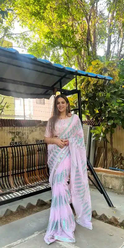 JR 574 Light Violet Color Georgette Sequence Lace border Work Saree Casual, Wedding, Festive, Events Expected Delivery  4-6 Working Days @1699/- | Bollywood Sarees, Creative Sarees, Designer Sarees, Embroidered Sarees, Ethnic Saree, Modern Digital sarees, Party Wear Sarees, Sarees