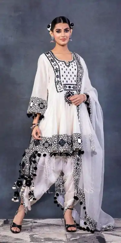 LG 1717 White Color Rajwadi Silk Embroidery Real Mirror Salwar Suit Casual, Wedding, Party, Festive, Events . Expected Delivery  4-6 Working Days @2299/- | Casual Suits, Creative suits, Designer Suits, Palazzo Suits, Party Wear Suits, Patiala Suits, Salwar suit, Straight Suits