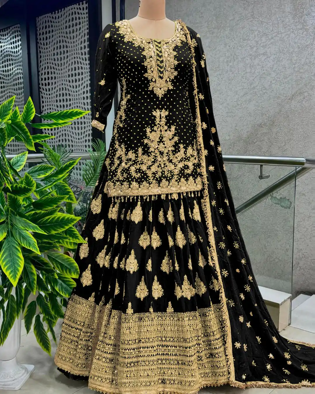NSR 806 C Green Color Pure Chinnon Silk Embroidery Lehenga Choli Casual, Party Festive, Events Etc. Expected Delivery 4-6 Working Days @2199/- | Creative Lehenga, Bollywood Lehenga, Designer Lehenga, Embroidered Lehenga, Lehenga, Party Wear Lehenga, Straight Suits