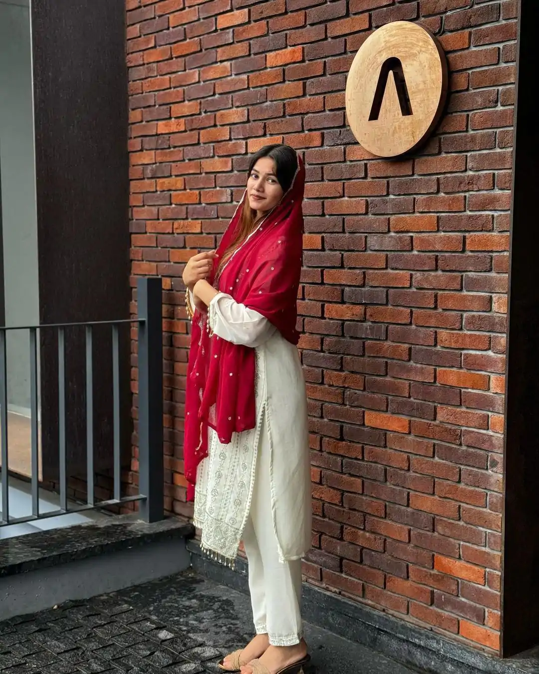 AD 170 White Color Georgette Embroidery Work Sharara Suit Casual, Wedding, Party, Festive, Events Etc. Expected Delivery 4-6 Working Days @1999/- | Casual Suits, Jump Suits, Creative suits, Designer Suits, Palazzo Suits, Party Wear Suits, Patiala Suits, Salwar suit, Straight Suits