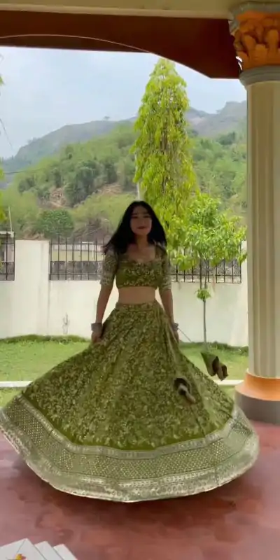ZSR 3071 Green Color Georgette Embroidery Sequence Lehenga Choli Lehenga Choli Wedding, Party, Events Etc. Expected Delivery 4-6 Working Days 2299/- | Bollywood Lehenga, Creative Lehenga, Designer Lehenga, Embroidered Lehenga, Lehenga, Party Wear Lehenga