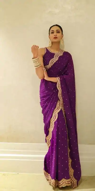 KD 359 Violet Color Georgette Thread Mith Moti Work Saree Casual, Party Wear, Wedding, Events Etc. Expected Delivery 4-6 Working Days @1849/- | Embroidered Sarees, Bollywood Sarees, Creative Sarees, Designer Sarees, Ethnic Saree, Modern Digital sarees, Party Wear Sarees, Sarees
