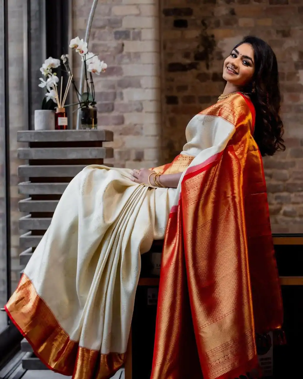 DDF SHRUTI Cream Color Soft Lichi Silk Ordinary Design Rich Pallu Saree Casual, Party Wear, Events, Festivals Expected Delivery 4-6 Working @1499 | Embroidered Sarees, Bollywood Sarees, Creative Sarees, Designer Sarees, Ethnic Saree, Modern Digital sarees, Party Wear Sarees, Sarees