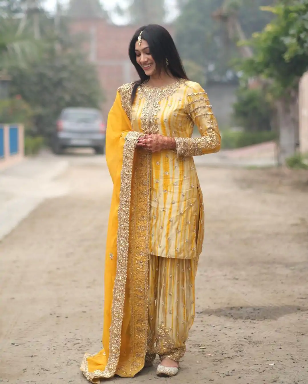 SSR 480 Yellow Color Chinnon Embroidery Sequence Salwar Suit Wedding, Party, Festive, Events Expected Delivery 4-6 Working Days @ 2499/- | Casual Suits, Jump Suits, Creative suits, Designer Suits, Palazzo Suits, Party Wear Suits, Patiala Suits, Salwar suit, Straight Suits