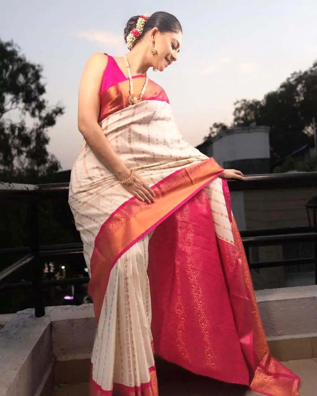 DDF SHRUTI 2 Golden Color Soft Lichi Silk Ordinary Design Rich Pallu Saree Casual, Party Wear, Events, Festivals Expected Delivery 4-6 Working @1499 | Embroidered Sarees, Bollywood Sarees, Creative Sarees, Designer Sarees, Ethnic Saree, Modern Digital sarees, Party Wear Sarees, Sarees