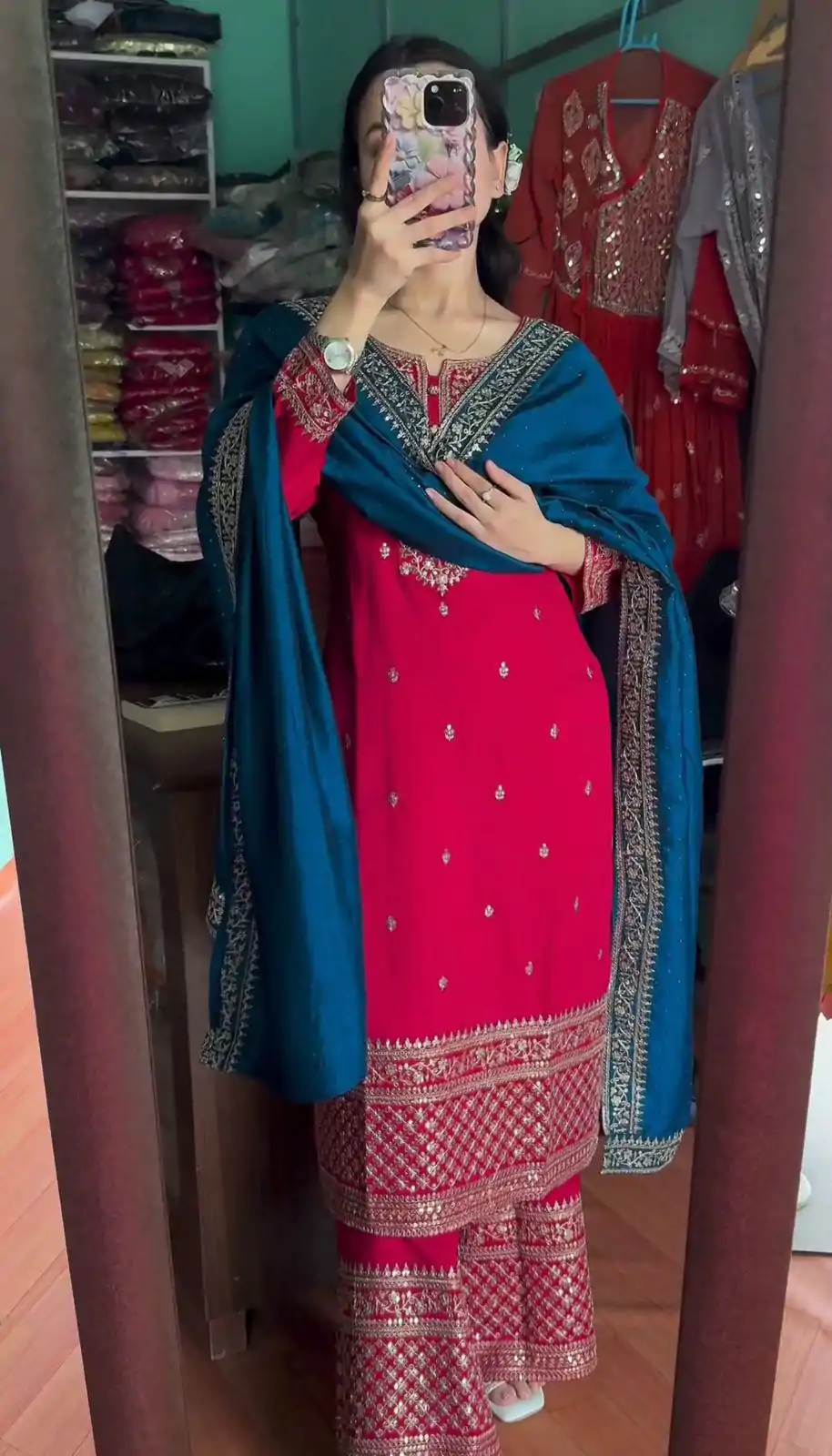 SRK 5140 Pink Color Pure Chinnon Silk Embroidery Sequence Salwar Suit Wedding, Party, Festive, Events Expected Delivery 4-6 Working Days @ 1899/- | Casual Suits, Jump Suits, Creative suits, Designer Suits, Palazzo Suits, Party Wear Suits, Patiala Suits, Salwar suit, Straight Suits