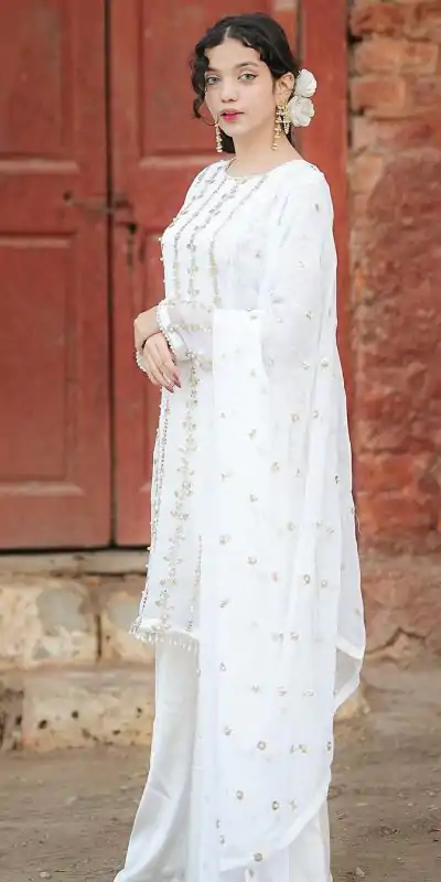 SRK 5121 White Color Georgette Heavy Sequence Embroidery Salwar Suit Wedding, Party, Festive, Events Expected Delivery 4-6 Working Days @ 1899/- | Casual Suits, Jump Suits, Creative suits, Designer Suits, Palazzo Suits, Party Wear Suits, Patiala Suits, Salwar suit, Straight Suits
