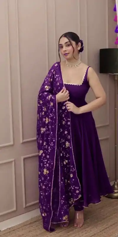 SRK 5128 Violet Color Heavy Faux Georgette With Fully Flair Salwar Suit Wedding, Party, Festive, Events Expected Delivery 4-6 Working Days @ 1899/- | Casual Suits, Jump Suits, Creative suits, Designer Suits, Palazzo Suits, Party Wear Suits, Patiala Suits, Salwar suit, Straight Suits