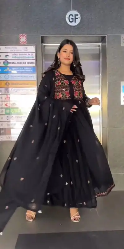 RTC 5714 Black Color Foix Georgette Thread Sequence Salwar Suit Wedding, Party, Festive, Events Etc. Expected Delivery 4-6 Working Days @2199/- | Casual Suits, Creative suits, Designer Suits, Palazzo Suits, Party Wear Suits, Patiala Suits, Salwar suit, Straight Suits