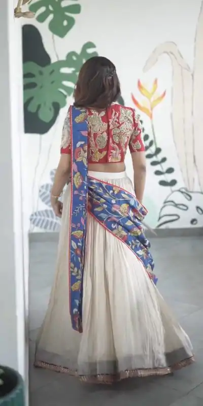 PC 362 White Color Chant Crepe Kalamkari Printed Diamond Lehenga Choli Casual, Party Wear, Events, Festivals Wear Expected Delivery 4-6 Working Days @2079/- | Creative Lehenga, Bollywood Lehenga, Designer Lehenga, Embroidered Lehenga, Lehenga, Party Wear Lehenga