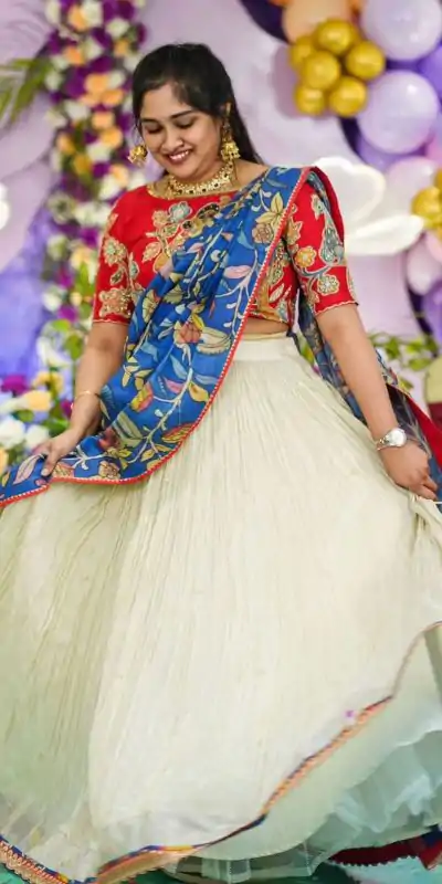 PC 362 White Color Chant Crepe Kalamkari Printed Diamond Lehenga Choli Casual, Party Wear, Events, Festivals Wear Expected Delivery 4-6 Working Days @2079/- | Creative Lehenga, Bollywood Lehenga, Designer Lehenga, Embroidered Lehenga, Lehenga, Party Wear Lehenga