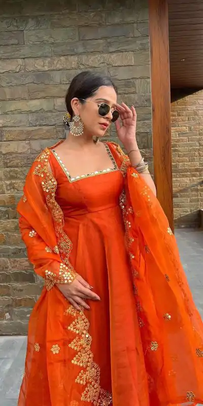 RTC 5625(A) Orange Color Georgette Coin Lace Border Salwar Suit Wedding, Party, Festive, Events Etc. Expected Delivery 4-6 Working Days @1899/- | Casual Suits, Jump Suits, Creative suits, Designer Suits, Palazzo Suits, Party Wear Suits, Patiala Suits, Salwar suit, Straight Suits