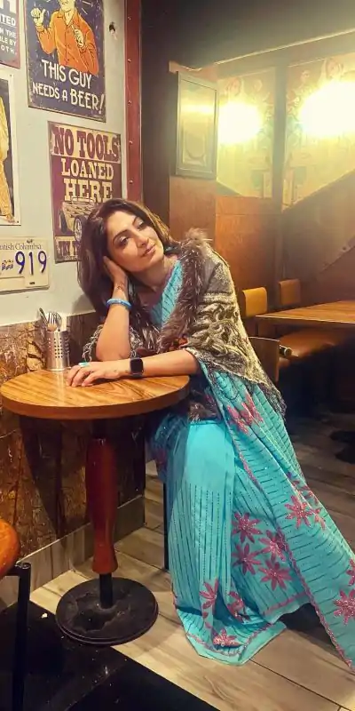 JR-623 Grand Blue Color Georgette With Embroidery Work Saree Casual, Party Wear, Wedding, Events Etc.4-6 Working Days @ 1798/- only  | Embroidered Sarees, Bollywood Sarees, Creative Sarees, Designer Sarees, Ethnic Saree, Modern Digital sarees, Party Wear Sarees, Sarees