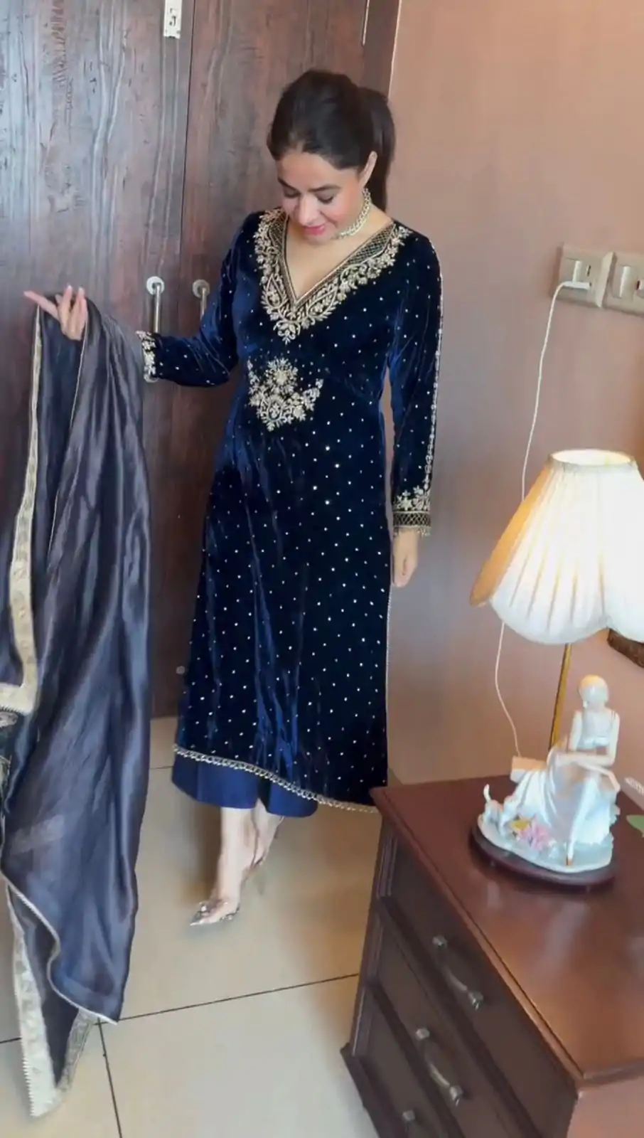RTC 5771 Navy Blue Viscos Velvet Thread Work Salwar Suit Wedding, Party, Festive, Events Etc 4-6 Working Days @ Rs 2099/- | Casual Suits, Jump Suits, Creative suits, Designer Suits, Palazzo Suits, Party Wear Suits, Patiala Suits, Salwar suit, Straight Suits